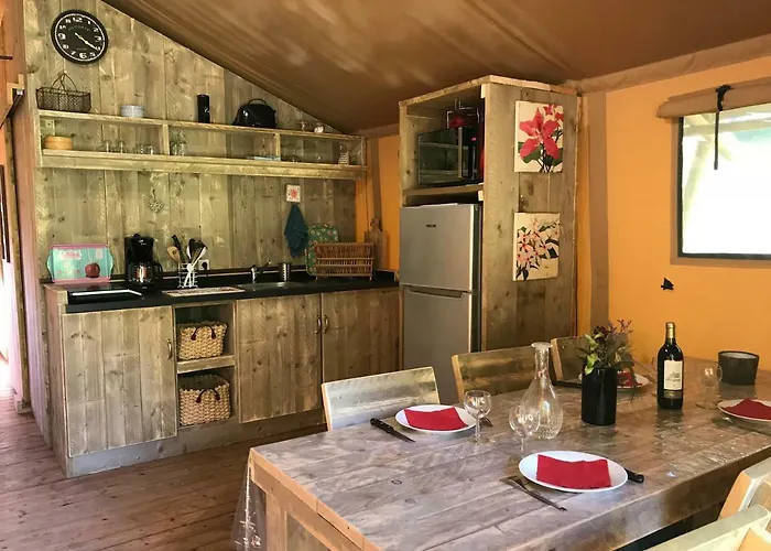 Au Coeur De Lolhm Hébergement de vacances Le Buisson-de-Cadouin